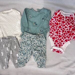 Baby Clothing Set with Heart and Floral Patterns 0-3M